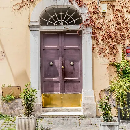 Apartment Sales In Trastevere Rome