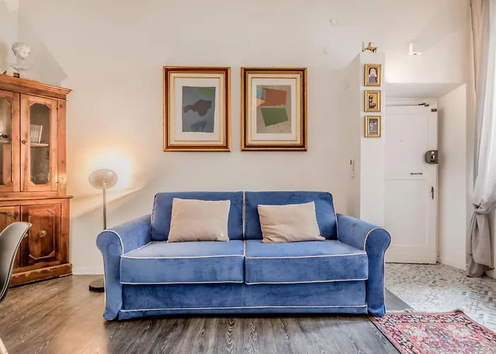 Sales In Trastevere Roma