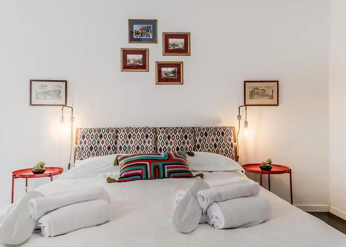 Sales In Trastevere Roma